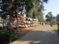 "Näkymä käsityöläismarkkinoilta."