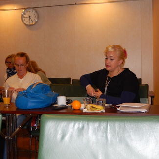 Risteilyemäntä Aili oli järjestänyt meille hienon matkan. Hyvää ruokaa , asiaa ja seuraa. Suuri kiitos Ailille!