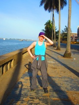 "Aamulenkillä Maputon rantabulevardilla klo 6.30 vielä viileän sään aikaan."